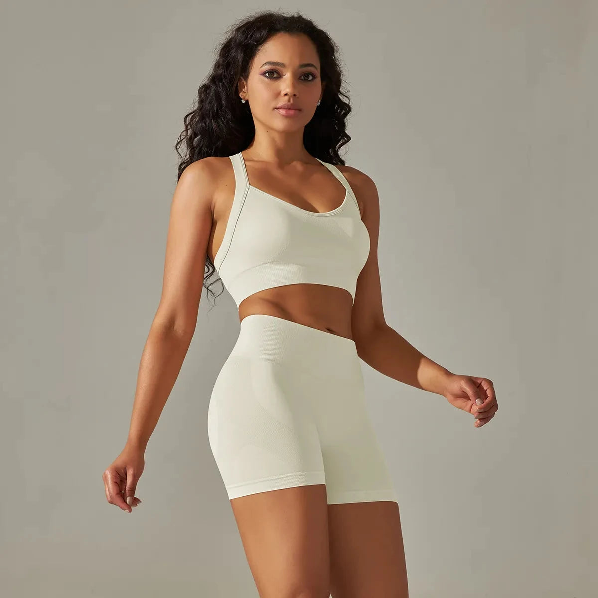 Wholesale 2-Piece Seamless Cross Back Bra Short Sports Yoga Gym Fitness Sets for Women Custom Logo Lightweight Breathable for