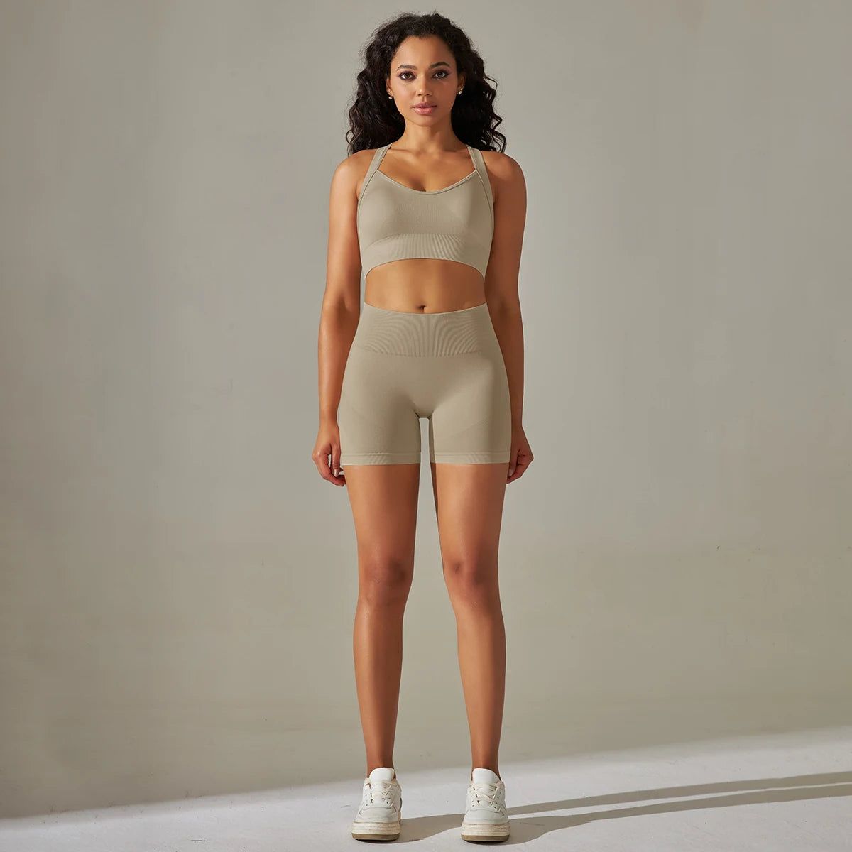 Wholesale 2-Piece Seamless Cross Back Bra Short Sports Yoga Gym Fitness Sets for Women Custom Logo Lightweight Breathable for