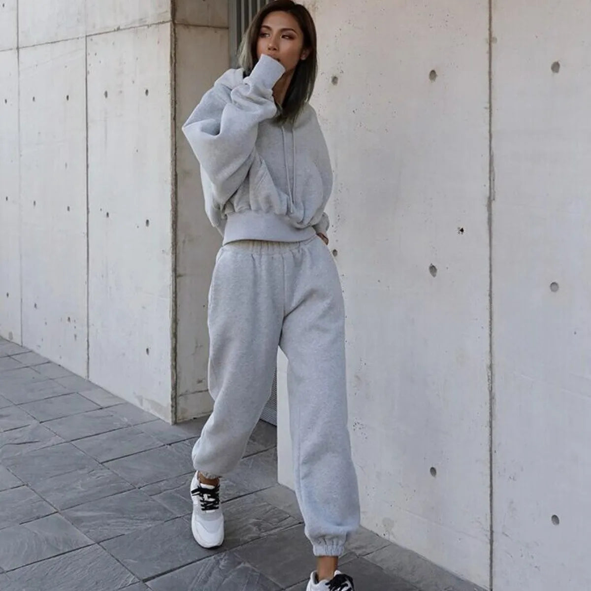 Casual Sports Gym Wear Hoodie Sweatshirt Sweat Pant Two Pieces Jogging Suits Sets Custom Women Tracksuit Sweatsuit Set