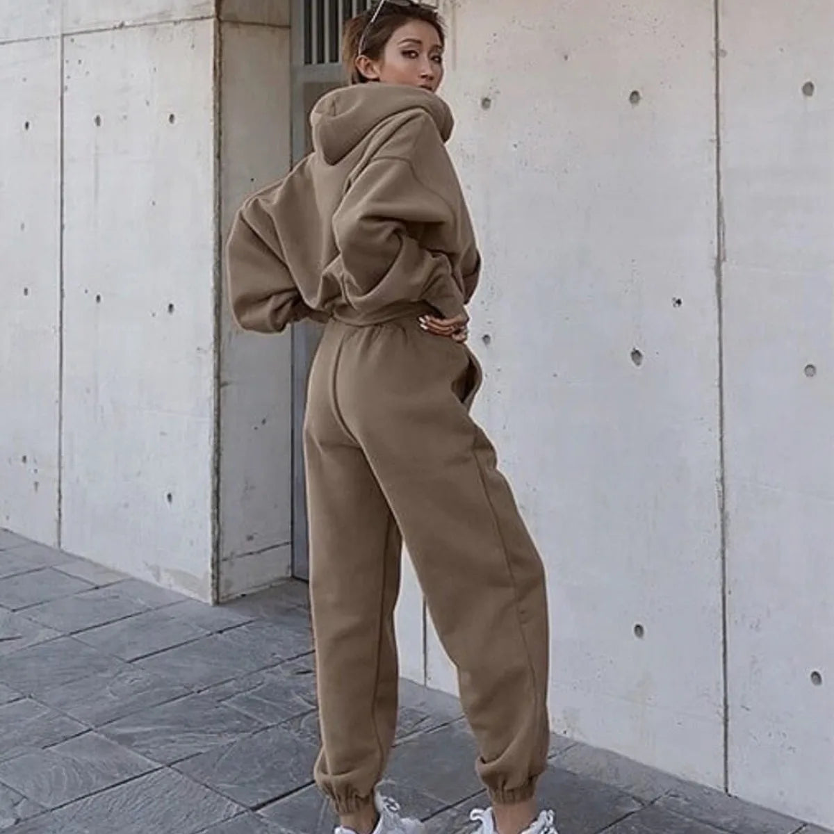 Casual Sports Gym Wear Hoodie Sweatshirt Sweat Pant Two Pieces Jogging Suits Sets Custom Women Tracksuit Sweatsuit Set